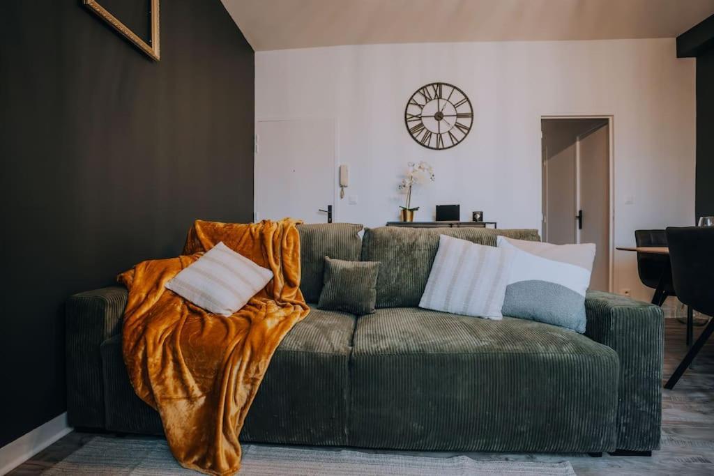 Le Bertrand • Le Raffinement En Coeur De Ville Châteauroux Екстериор снимка
